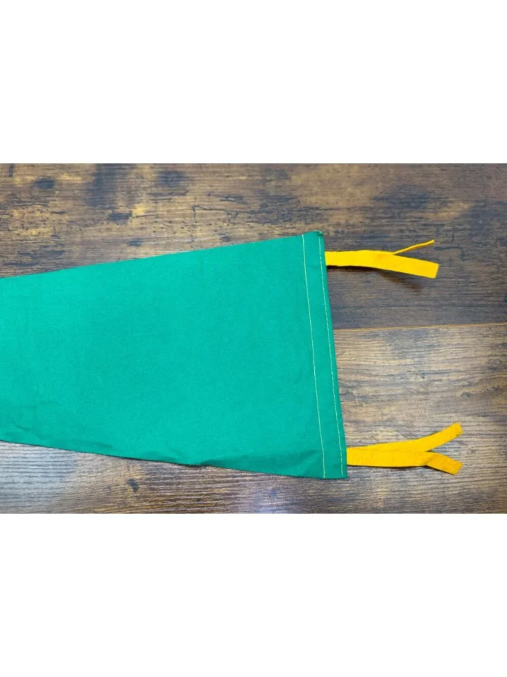 Vintage Memphis Tennessee Souvenir Felt Pennant With Cotton Picker 27 inches